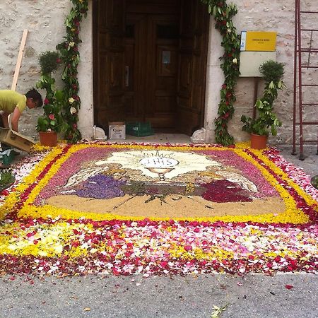 Il Paradiso nel Borgo Arrone Esterno foto
