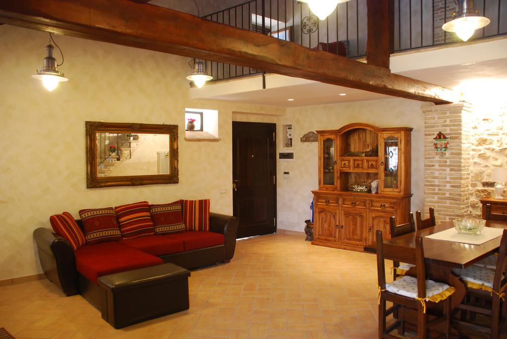 Il Paradiso nel Borgo Arrone Esterno foto