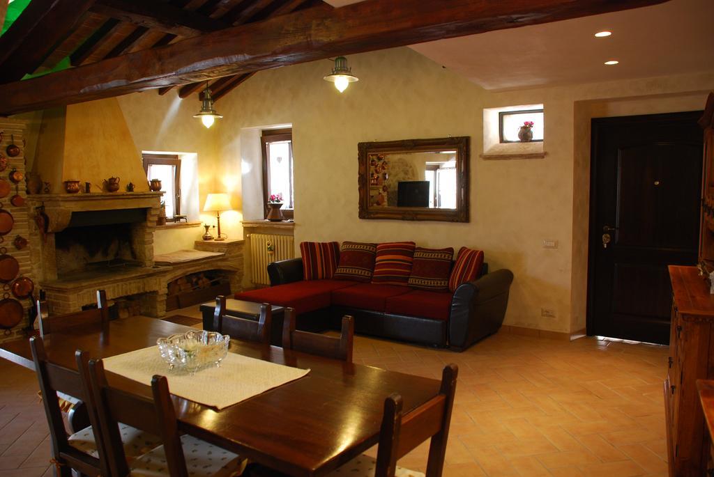 Il Paradiso nel Borgo Arrone Esterno foto