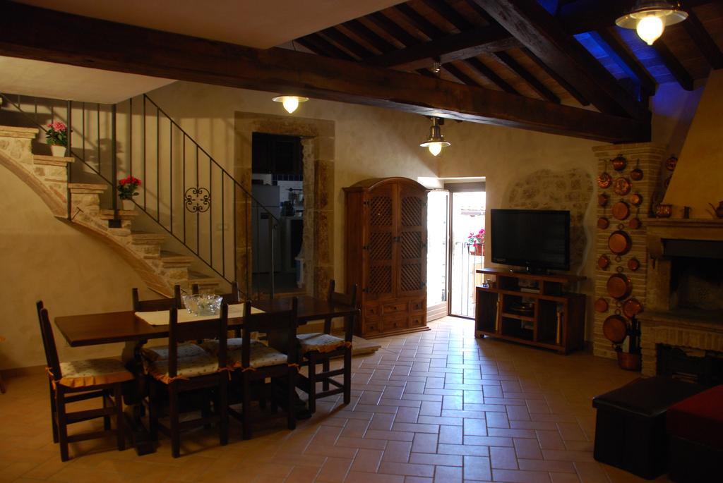 Il Paradiso nel Borgo Arrone Esterno foto