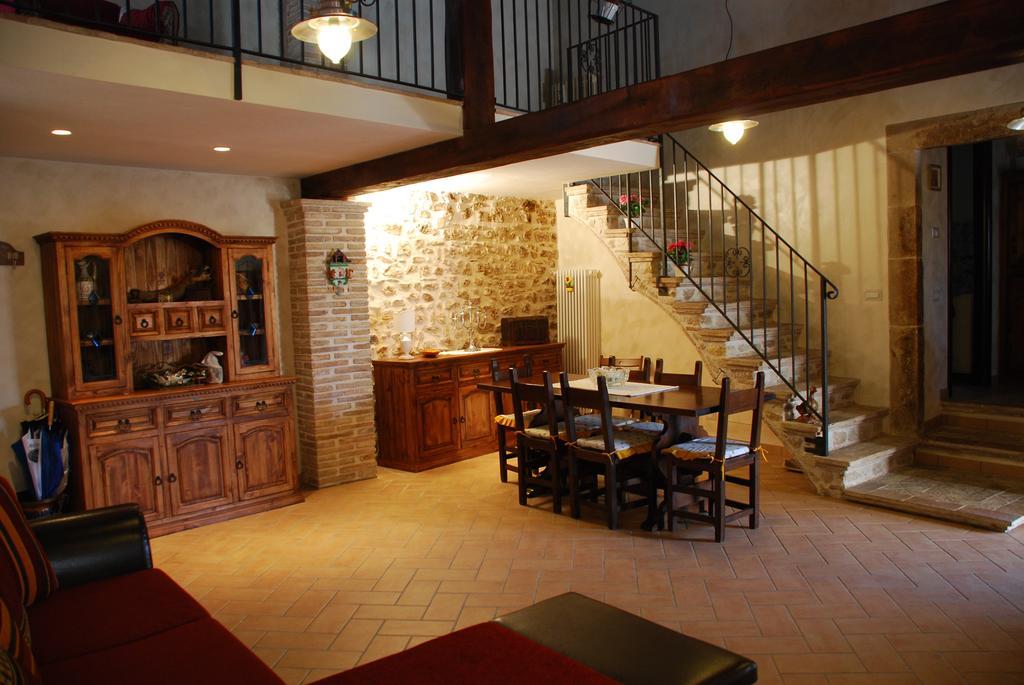 Il Paradiso nel Borgo Arrone Esterno foto